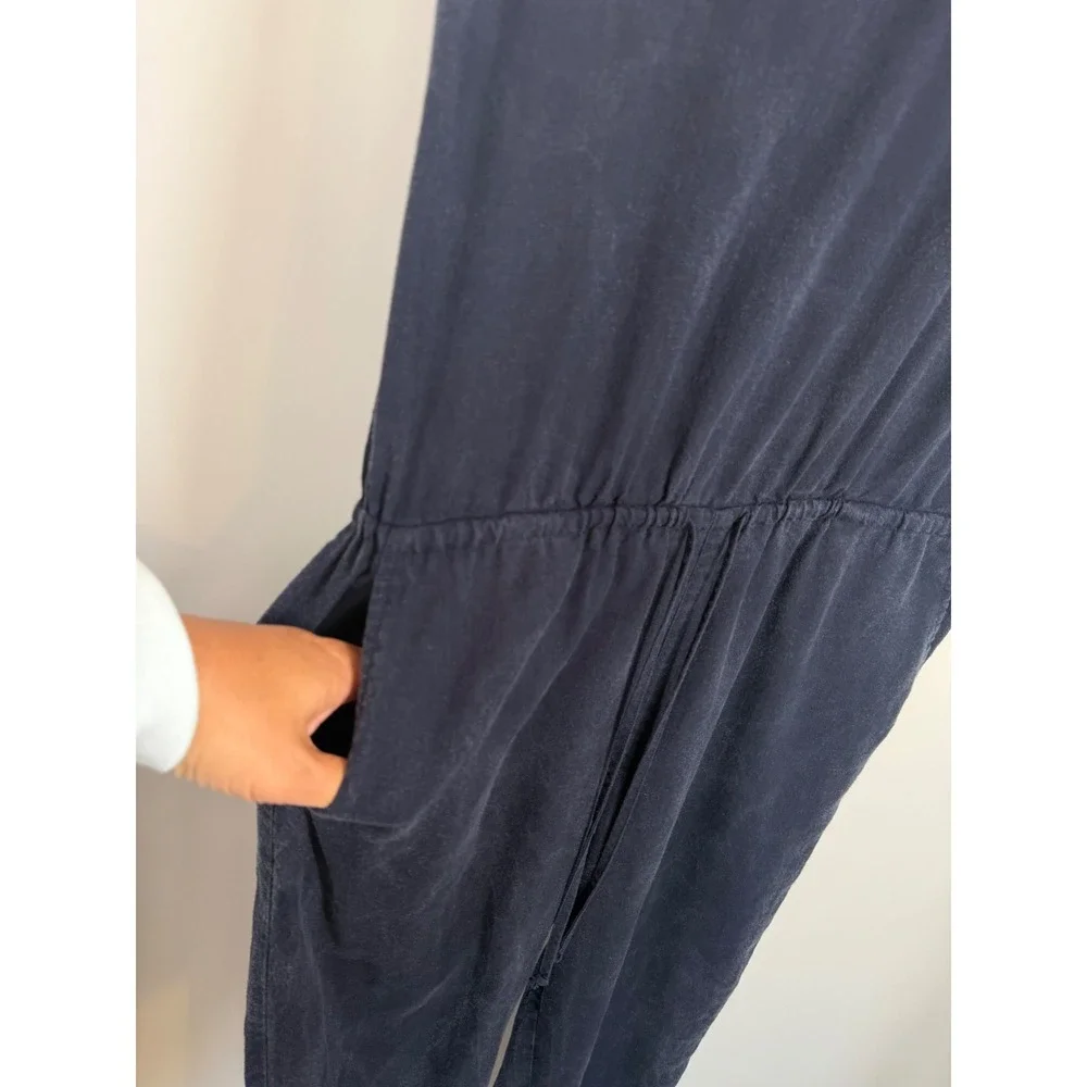 J.‎ Crew Women's Linen Blend Jumpsuit Size S Navy Short Sleeve V Neck Pockets